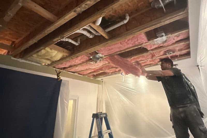 Washer Leak Service in Glenview Home 12